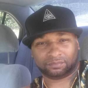 Meet your Posher, Jerome